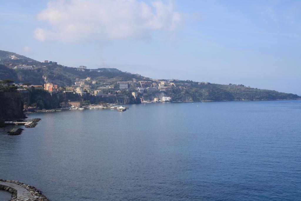 Appartamenti Giusy E Giusy 2 Sorrento Rom bilde